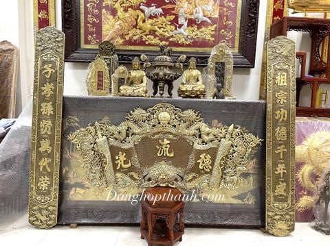  Bộ cuốn thư câu đối Đức Lưu Quang bằng đồng màu giả cổ, kích thước 1m76 