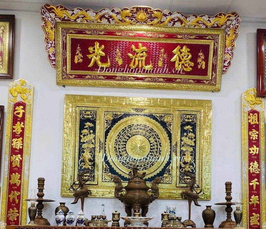 Bộ Đại tự viền thiếp vàng bạc, kích thước 1m76