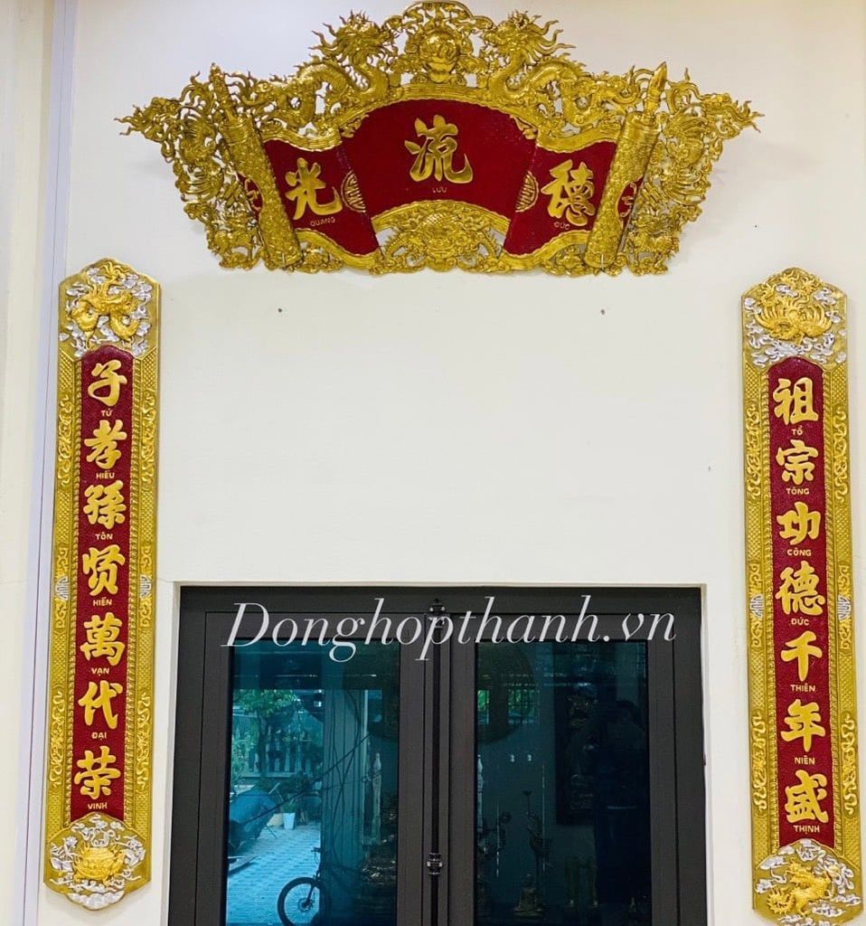 Bộ cuốn thư câu đối Đức Lưu Quang bằng đồng vàng - kích thước 1m35, hàng nghệ nhân