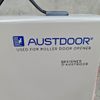 Lưu điện cửa cuốn Austdoor E1000