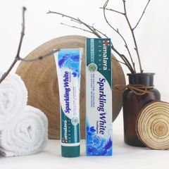 Kem đánh răng Himalaya Sparkling White Toothpaste (100g)