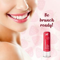 Son dưỡng môi dâu tây Himalaya Strawberry Shine Lip Care (4.5g)