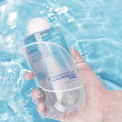 Isntree Nước Hoa Hồng Ultra-Low Molecular Hyaluronic Acid Toner 300ml