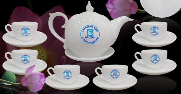 Bộ ấm chén Bát Tràng quà tặng năm mới