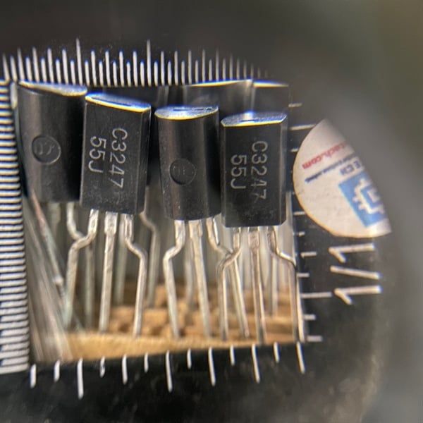 Linh kiện 2SC3247 C3247 3247 transistor cắm mới chính hãng