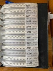Sách điện trở dán SMD 0805 170 loại 1%