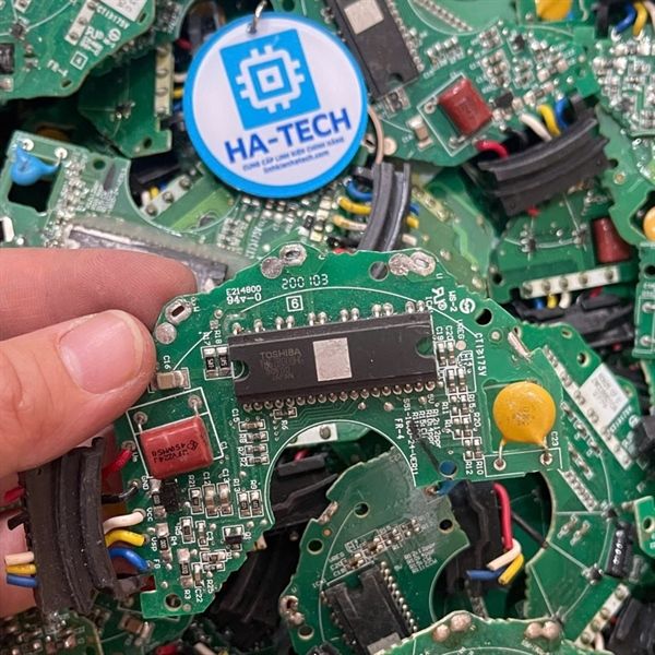 Linh Kiện Chuẩn Hãng IC Công Suất TB67B000HG tháo máy nguyên bo chính hãng Toshiba