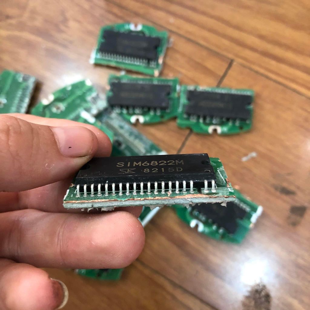Linh kiện chuẩn hãng ic công suất SIM6822M nguyên bo tháo máy, ic đảm bảo chất lượng