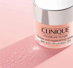 Kem Dưỡng Ẩm chống lão hoá Clinique Moisture Surge