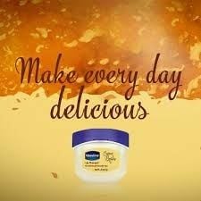 Sáp Dưỡng Môi Vaseline lip therapy Mềm Mịn 7g-vàng