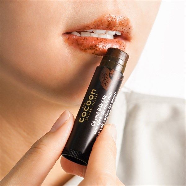 Tẩy Tế Bào Chết Môi Chiết Xuất Cà Phê Đắk Lắk The Cocoon Dak Lak Coffee Lip Scrub 5g