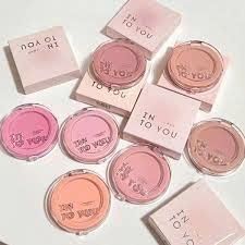 Phấn Má Hồng Into You Fluffy Pillow Single Blusher #PW01