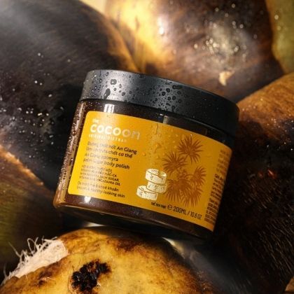 Tẩy da chết Cocoon An Giang palmyra sugar body polish 200ml