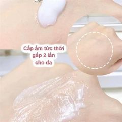 kem Dưỡng Ẩm Simple Hydrating Light Moisturiser Kind To Skin 125ml