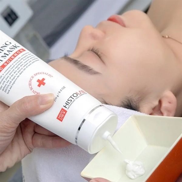 Mặt nạ kem ủ trắng Histolab Histo Lightening Cream Mask Basic Science 250g