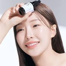 tinh chất trắng da mờ thâm Numbuzin No.5+ Vitamin Concentrated Serum 30ml
