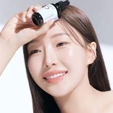 tinh chất trắng da mờ thâm Numbuzin No.5+ Vitamin Concentrated Serum 30ml