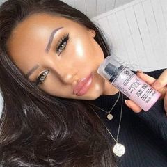 XỊT KHÓA NỀN CĂNG BÓNG DA CATRICE LONG LASTING PRIME AND FINE MULTITALENT FIXING SPRAY 50ML