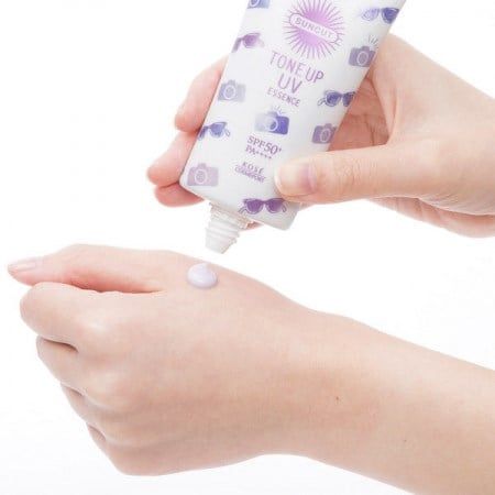 Kem chống nắng KOSE nhật bản mẫu mới nâng tone trắng hồng