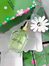 Nước hoa nữ Marc Jacobs Daisy wild edp - mini 4ml