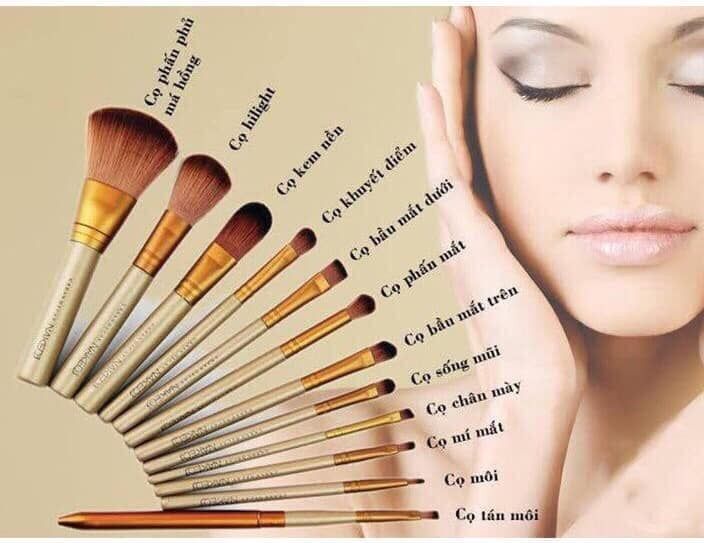 Bộ cọ trang điểm cá nhân NAKED5