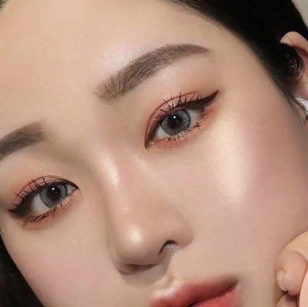 phấn bắt sáng Odbo baked snowy blush#03