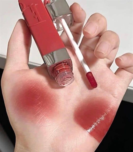 Son Kem Dior Addict Lip Tint Bản Mới 2022 (5ml)