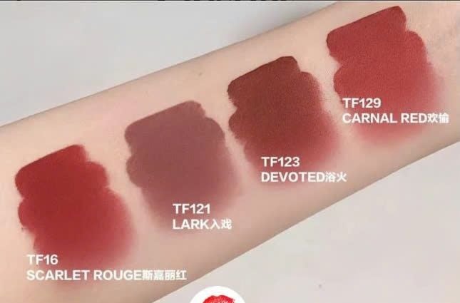 Son Kem Lì Tom Ford #123 Devoted Đỏ Đất
