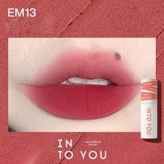 Son Kem Lì INTO YOU shero super matte lip & cheek mud EM13 dạng thỏi