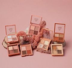 Bảng Phấn Mắt 4 Màu Siêu Lung Linh 3CE Mini Multi Eye Color Palette