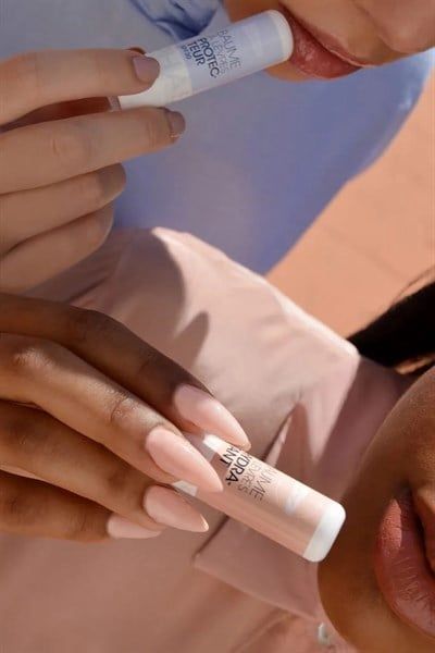 Son Dưỡng Môi Byphasse Moisturizing Lip Balm ban đêm