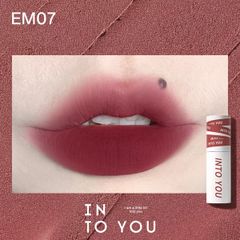 Son Kem Lì INTO YOU shero super matte lip & cheek mud EM7 dạng thỏi