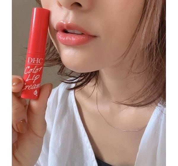 Son dưỡng môi DHC color lip cream 1.5g chiết xuất Olive - Màu đỏ