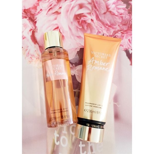 Dưỡng thể trắng da huơng nuớc hoa VICTORIA’S SECRET