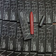 Son Chì Kẻ Môi NARS Powermatte High-intensity Lip Pencil #185 cruella