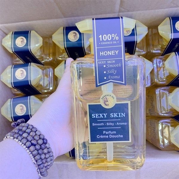 Sữa Tắm Nước Hoa Sexy Skin Của Pháp 600ml - HONEY vàng
