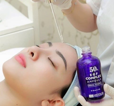 SERUM TINH CHẤT TẾ BÀO GỐC TRẺ HÓA DA HISTOLAB 50% EGF COMPLEX AMPOULE DERMA SCIENCE