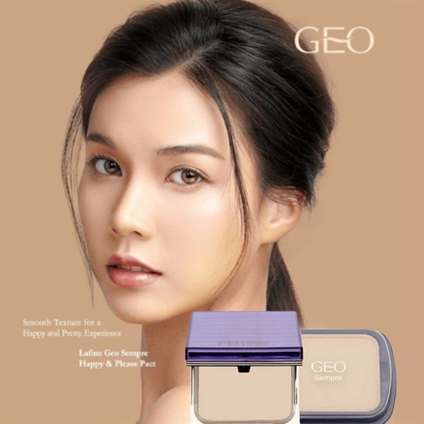 Phấn phủ nén GEO SEMPRE C WATER TWO WAY + Tặng kèm lõi refill