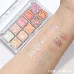 Bảng Phấn Mắt 10 Ô nhũ Lấp Lánh Romand Better Than Eye Palette #00