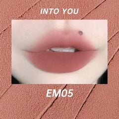 Son Kem Lì INTO YOU Shero Super Matte Lip & Cheek Mud EM05
