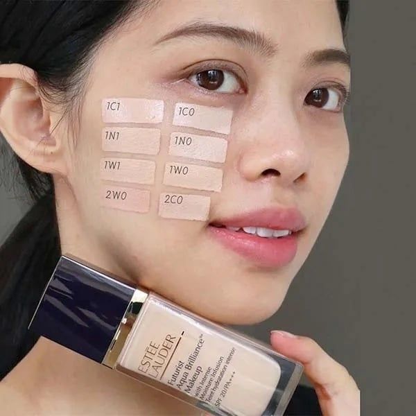 kem nền Estée lauder futurist Aqua brilliance SPF20/Pa+++ 30ml #1w0