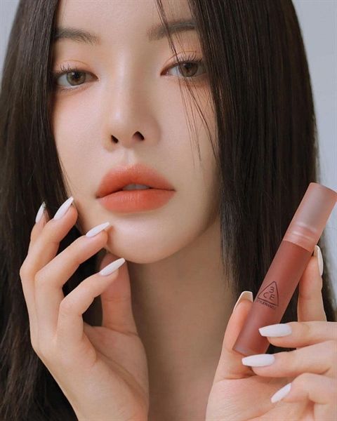 Son tint lì 3CE Blur Water Tint #bake beige-cam đất