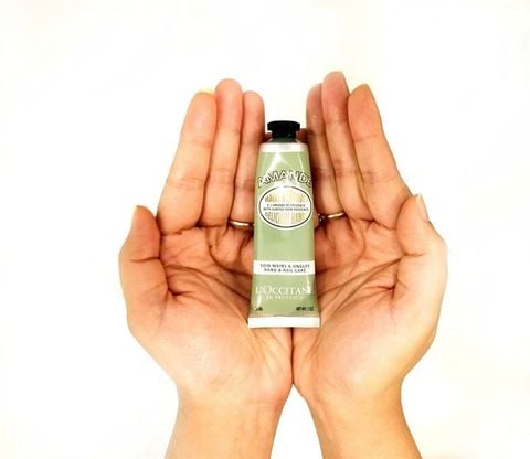 Kem dưỡng ẩm và làm sáng da tay L’Occitane 30ml fullbox