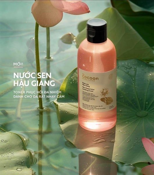 Nước hoa hồng Cocoon Hau Giang Lotus Soothing Toner 310ml🍃