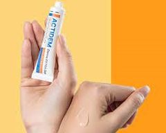 Gel Giảm Mụn Ẩn, Ngừa Thâm Actidem Derma Gel