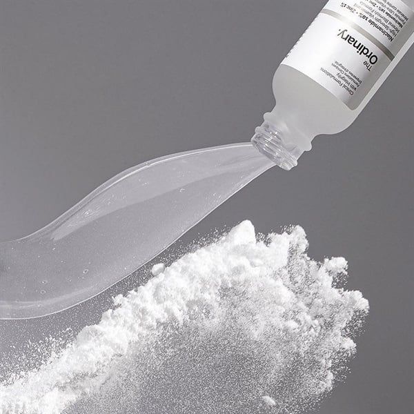 Bột niacinimide 100g 1 gói nội địa trung đa công năng mix body , ttbc