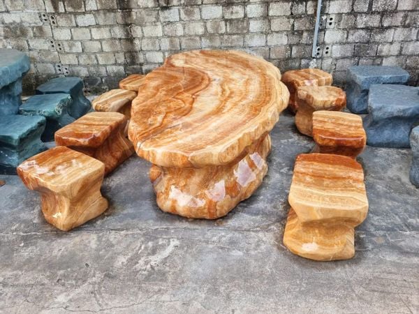 Bộ bàn ghế đá tự nhiên đá can xít vàng 8 ghế