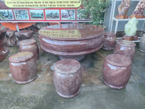 Bộ bàn ghế đá tự nhiên Bàn ghế đá trống đá đỏ vân rồng
