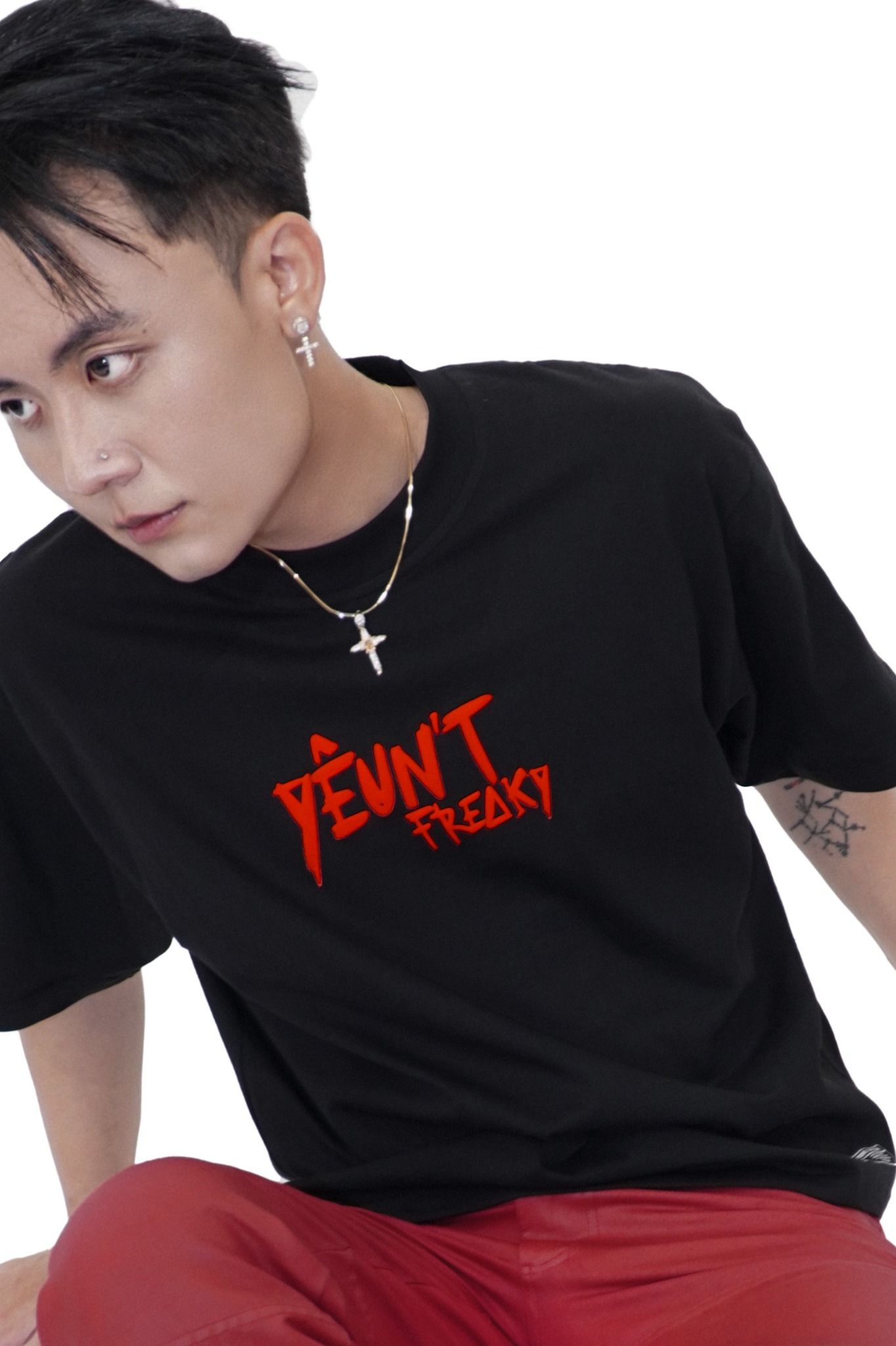 áo thun YÊUN’T FREAKY | 9GENE X GENT STUDIO form boxy rộng, tay lỡ, cổ tròn, vải cotton unisex nam nữ in nổi