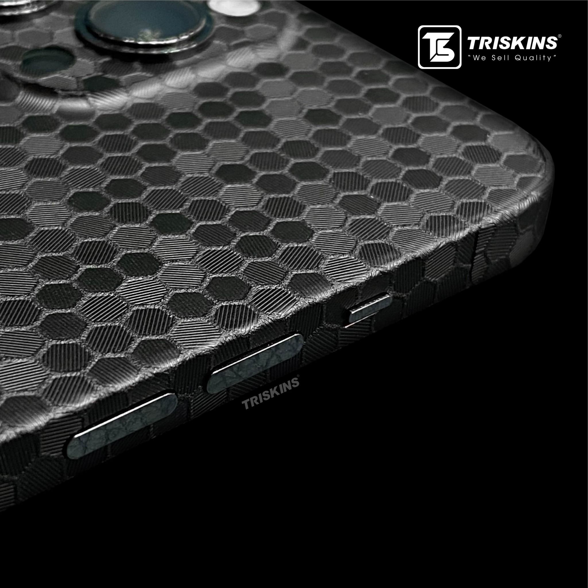  Skin iPhone 13 series | Black Honeycomb 